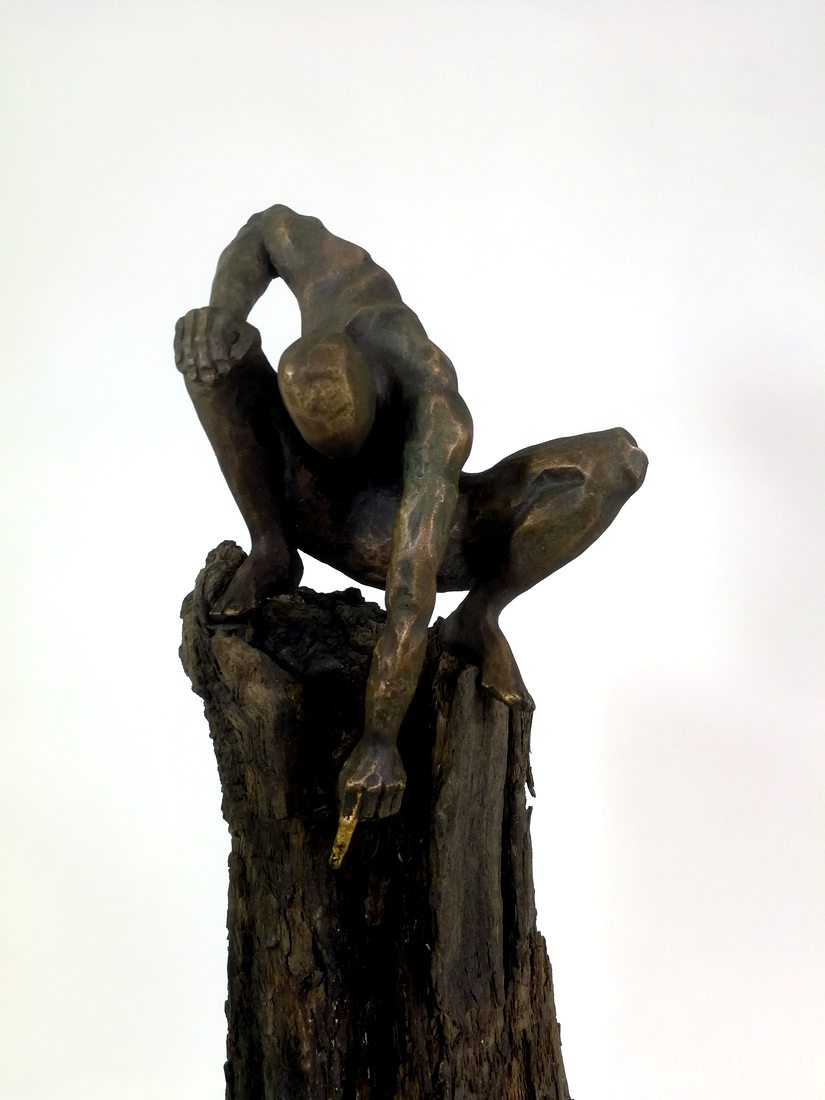 Impeachment, Bronze work by Joachim Seitfudem