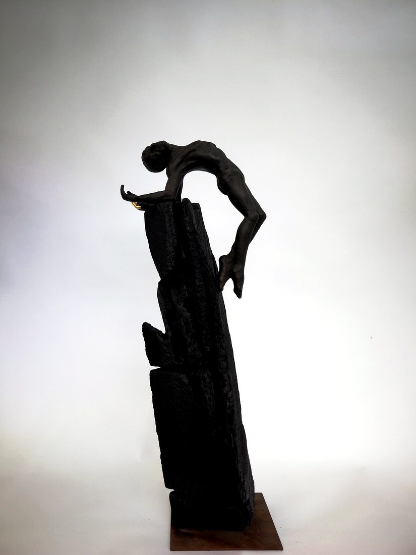 Oath, Bronze work by Joachim Seitfudem