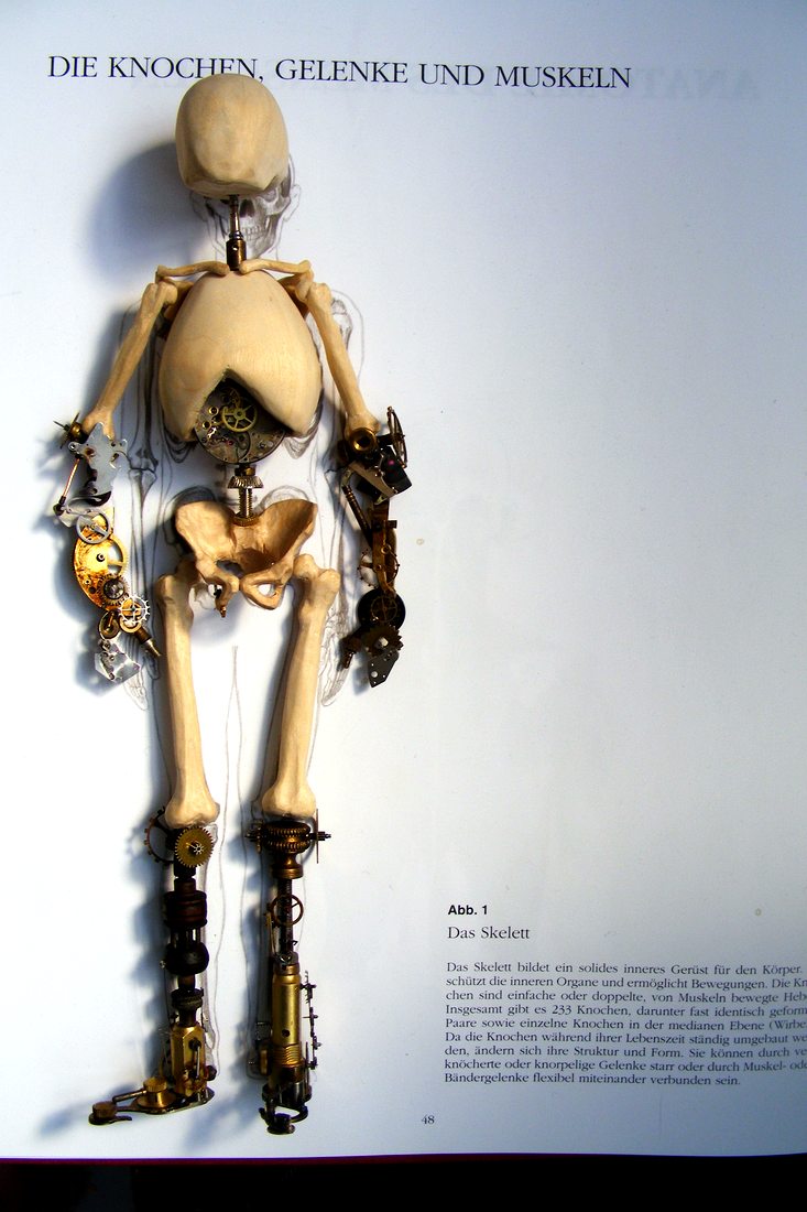 F1283, Wood work by Joachim Seitfudem